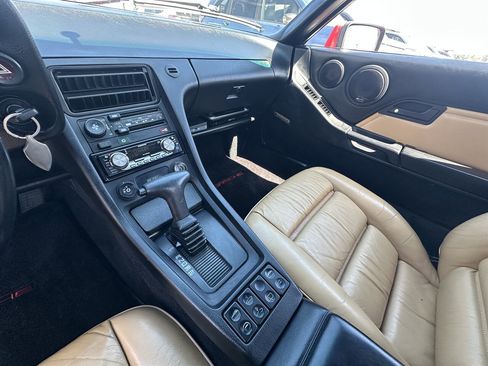Used 1989 Porsche 928 S4 image 13