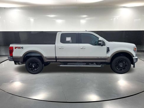 Used 2022 Ford F250 Lariat w/ Lariat Ultimate Package AWD/4WD image 4
