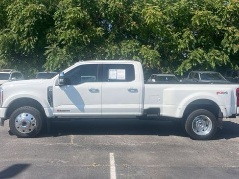 Used 2025 Ford F450 Platinum w/ Platinum Plus Package image 20