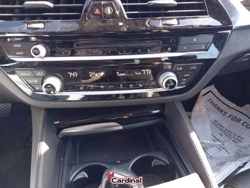 Used 2018 BMW 540i xDrive image 36