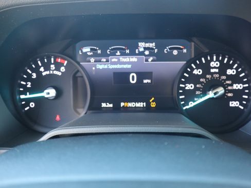 New 2026 Ford E-450 and Econoline 450 Super Duty w/ Power Equipment Group image 20