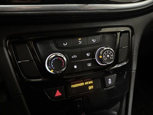 Used 2019 Buick Encore Preferred FWD image 16