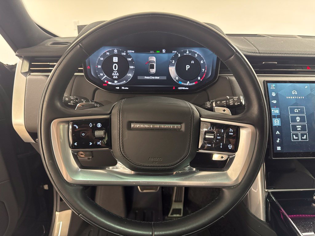 Certified 2025 Land Rover Range Rover Long Wheelbase SE AWD/4WD image 11