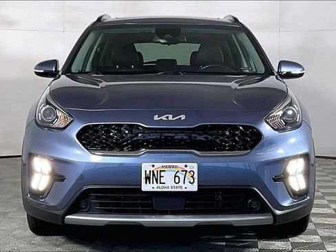 Used 2022 Kia Niro Touring Special Edition FWD image 2