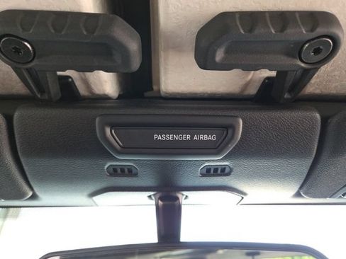 Used 2019 Jeep Wrangler Sport w/ Quick Order Package 23S AWD/4WD image 56