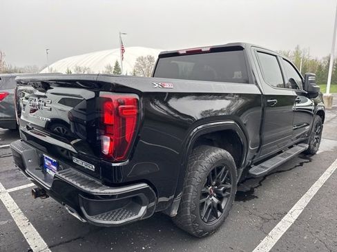 Used 2024 GMC Sierra 1500 Elevation w/ LPO, Elevation Black Package image 3