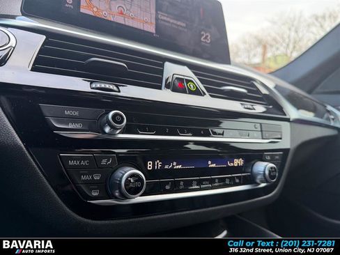 Used 2020 BMW 530i xDrive w/ Convenience Package image 21