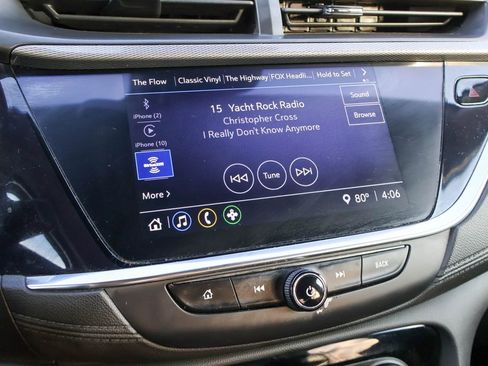 Used 2023 Buick Encore GX Preferred image 3