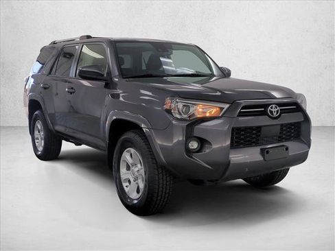 Used 2021 Toyota 4Runner SR5 AWD/4WD image 3