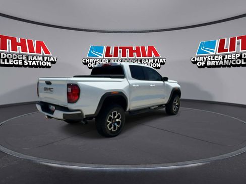 Used 2024 GMC Canyon AT4X AWD/4WD image 8