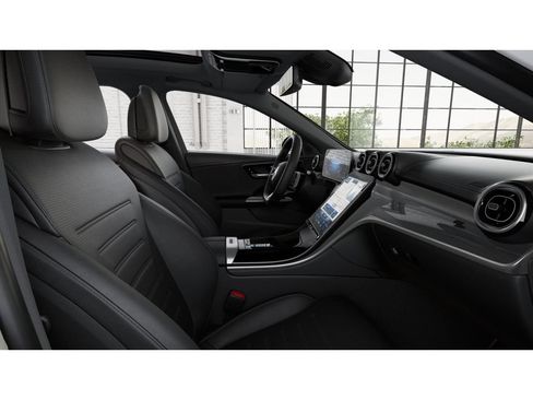 New 2026 Mercedes-Benz C 300 4MATIC Sedan image 4