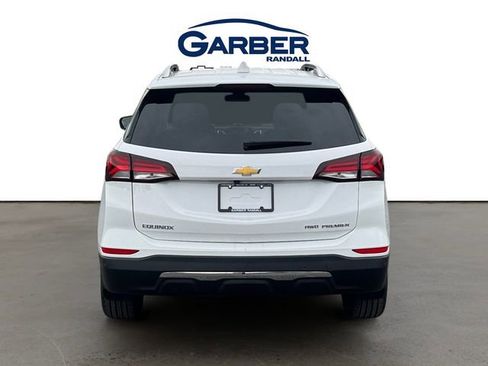 Used 2024 Chevrolet Equinox Premier AWD/4WD image 4
