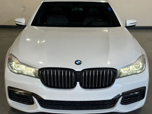 Used 2016 BMW 740i RWD image 3