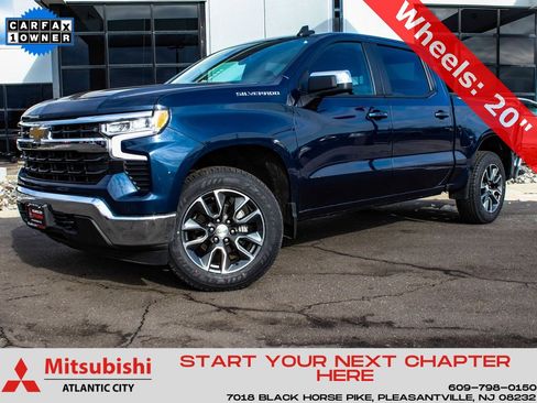 Used 2023 Chevrolet Silverado 1500 LT image 1