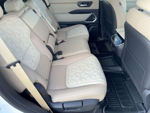 New 2026 Nissan Armada Platinum Reserve image 30