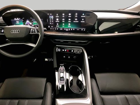 Certified 2025 Audi Q5 Premium Plus AWD/4WD image 15