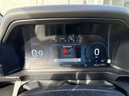 Used 2025 Ford Ranger Lariat w/ Trailer Tow Package image 12