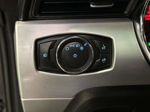 Used 2016 Ford Mustang GT Premium image 18