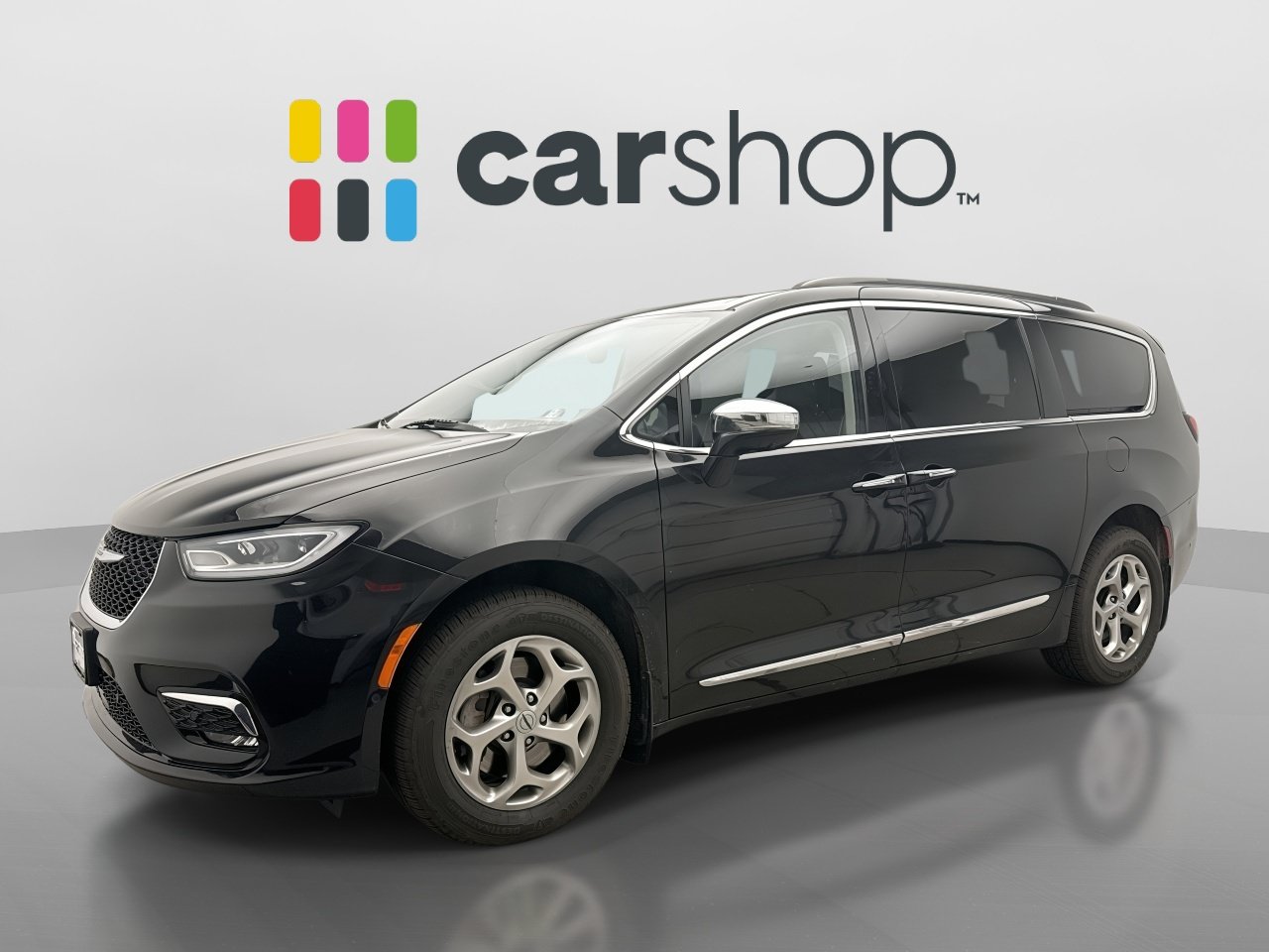 Used 2022 Chrysler Pacifica Limited AWD/4WD image 1