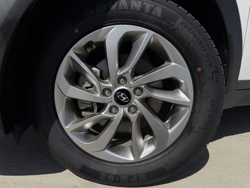 Used 2018 Hyundai Tucson SE w/ Cargo Package FWD image 7