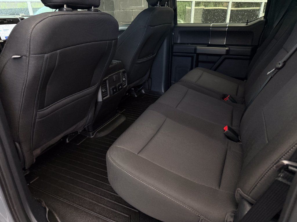 Used 2019 Ford F150 XLT w/ Equipment Group 302A Luxury AWD/4WD image 32