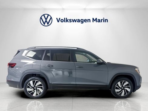 New 2026 Volkswagen Atlas SE image 6
