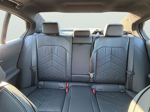 Used 2026 BMW 540i xDrive 540i xDrive image 42