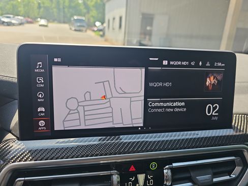 Certified 2024 BMW X4 M40i w/ Premium Package AWD/4WD image 24