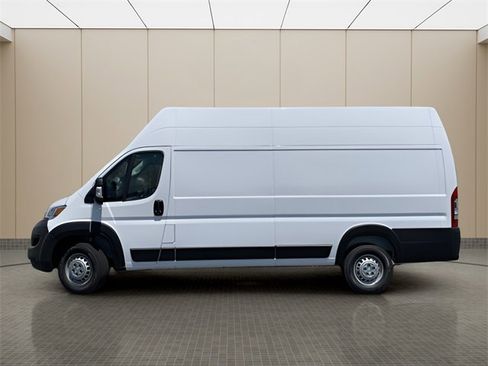 New 2024 RAM ProMaster 3500 w/ Convenience Group image 2