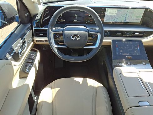 Certified 2026 INFINITI QX80 Pure AWD/4WD image 13