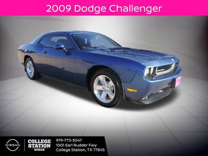 Used 2009 Dodge Challenger R/T w/ Electronics Convenience Group