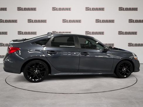 Used 2023 Honda Civic Sport image 6