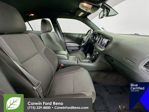 Used 2017 Dodge Charger R/T image 30