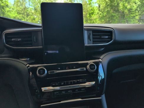 Used 2022 Ford Explorer ST w/ Equipment Group 401A AWD/4WD image 11