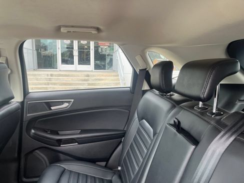 Used 2023 Ford Edge SEL w/ Convenience Package AWD/4WD image 12
