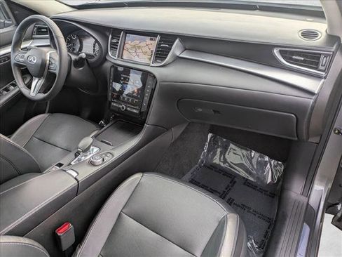 Used 2020 INFINITI QX50 Essential w/ Convenience Package image 23
