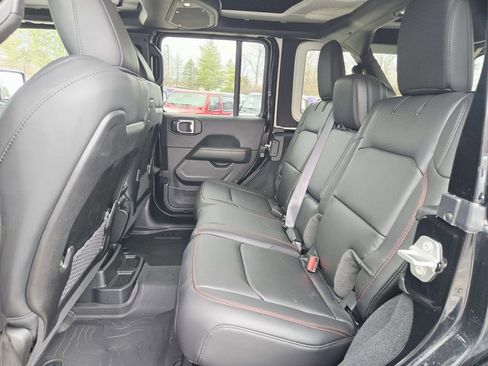New 2026 Jeep Wrangler Unlimited Rubicon image 12