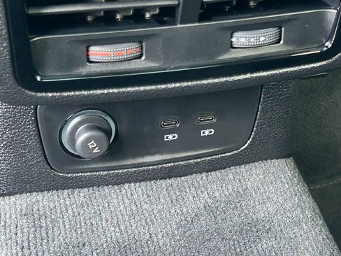 Used 2025 Audi Q3 2.0T Premium w/ Convenience Package image 69