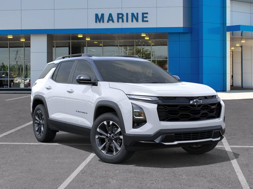 New 2027 Chevrolet Equinox RS w/ Safety and Technology Package FWD image 7