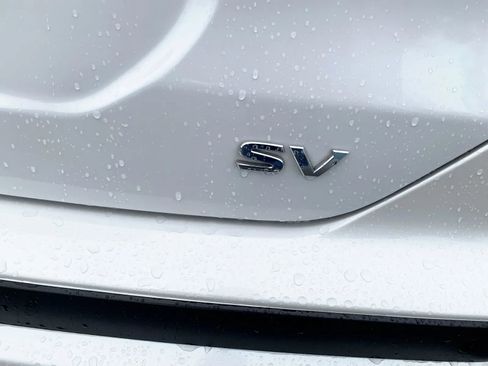 Used 2022 Nissan Kicks SV image 11