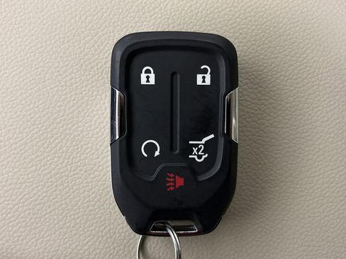 Used 2022 GMC Acadia Denali w/ Denali Ultimate Package image 38