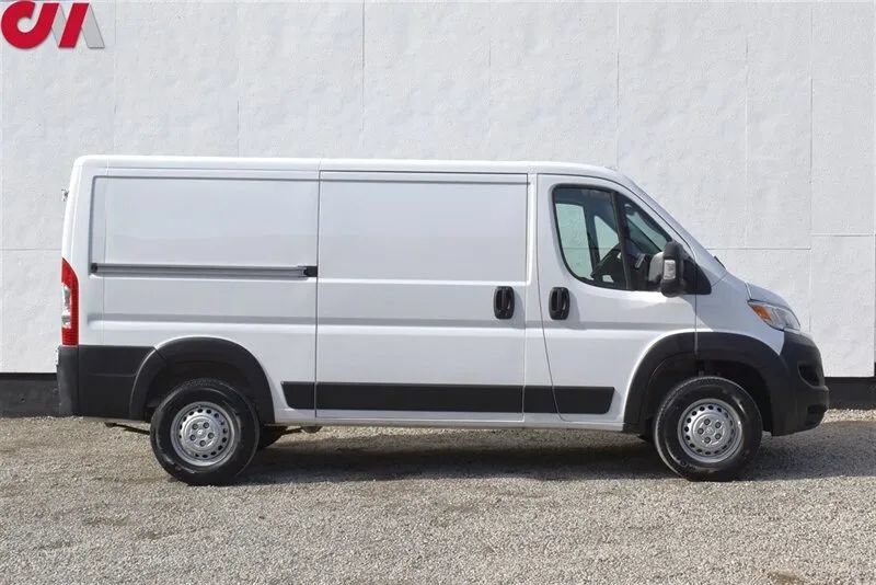 Used 2025 RAM ProMaster 2500 w/ U-Haul Equipment Group FWD image 6