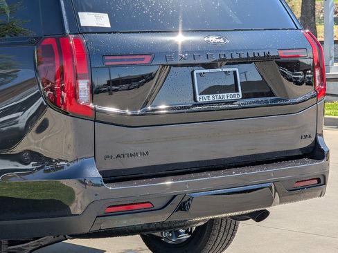 New 2026 Ford Expedition Max Platinum w/ Stealth Appearance Package AWD/4WD image 6