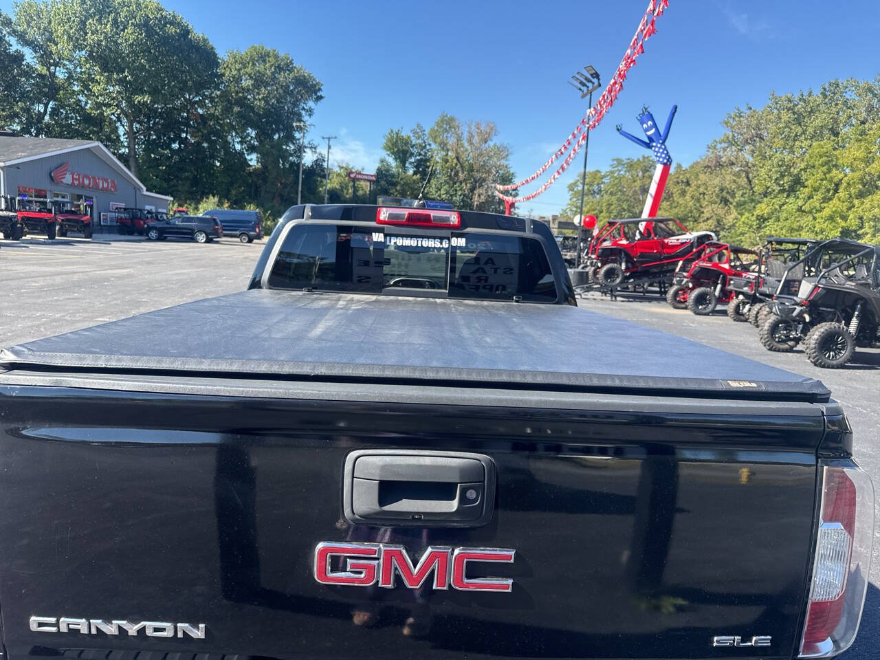 Used 2017 GMC Canyon SLE w/ Nightfall Edition AWD/4WD image 12