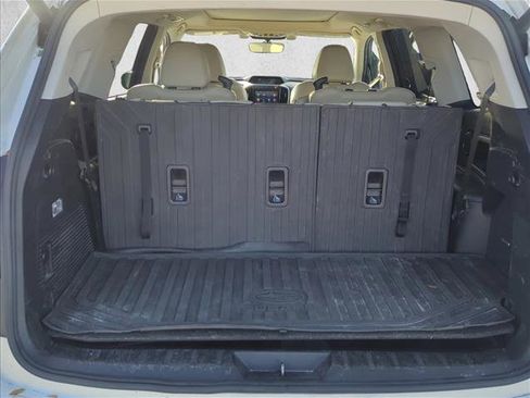 Used 2020 Subaru Ascent Limited w/ Technology Package image 18