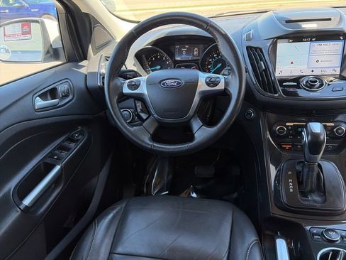 Used 2016 Ford Escape Titanium w/ Equipment Group 301A AWD/4WD image 30