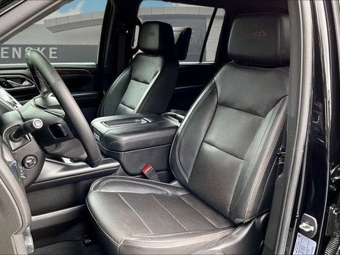 Certified 2023 Chevrolet Suburban High Country w/ Max Trailering Package AWD/4WD image 25