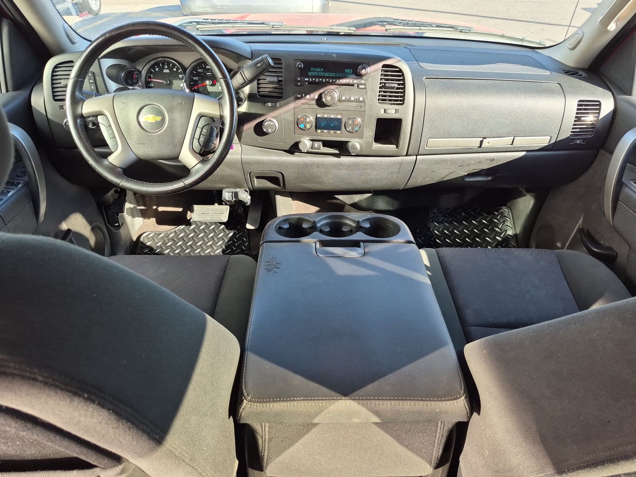 Used 2013 Chevrolet Silverado 1500 LT w/ All-Star Edition AWD/4WD image 25