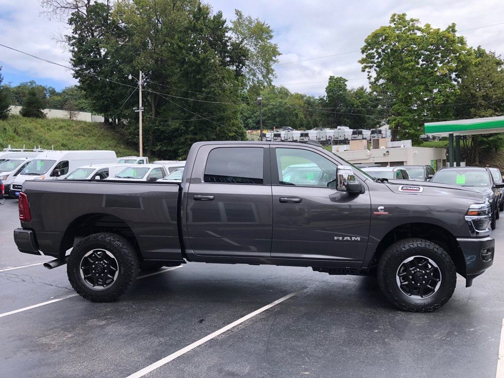 Used 2026 RAM 2500 Laramie AWD/4WD image 7