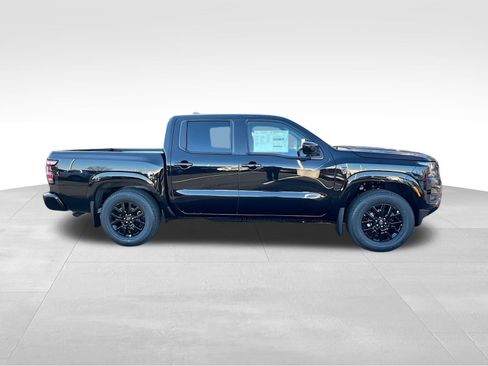 New 2026 Nissan Frontier SV image 8